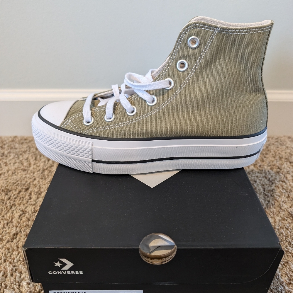 Converse Chuck Taylor All Star Platforms
